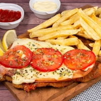 Milanesa napolitana con fritas o puré