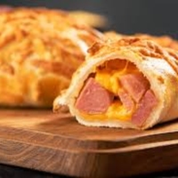 Salchicha con cheddar