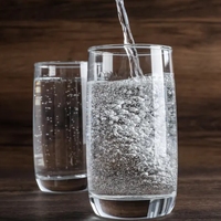 Agua con gas