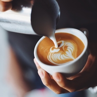 Latte Mediano