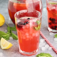 Limonada frutos rojos