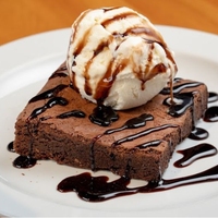 Brownie + 1 bocha de helado