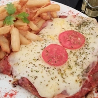 Milanesa napolitana