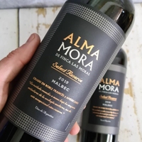 Alma Mora