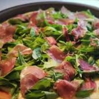 Rúcula y Jamón Crudo